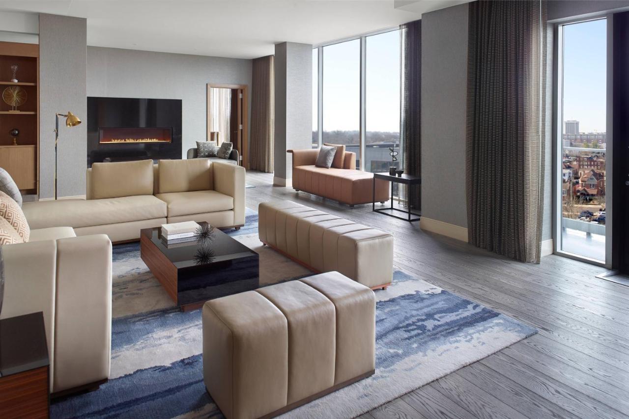 Lexington Marriott City Center Bagian luar foto