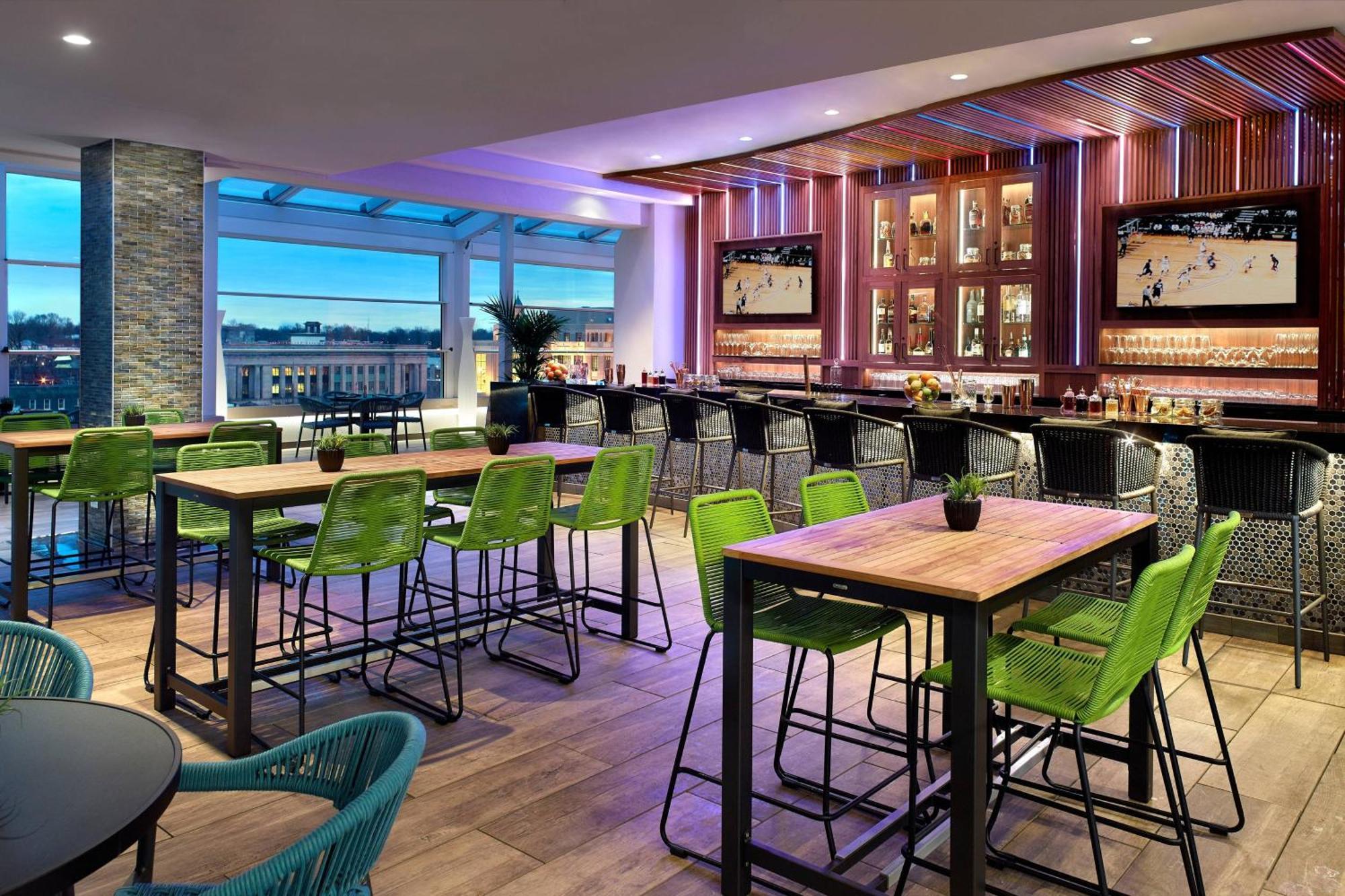 Lexington Marriott City Center Bagian luar foto