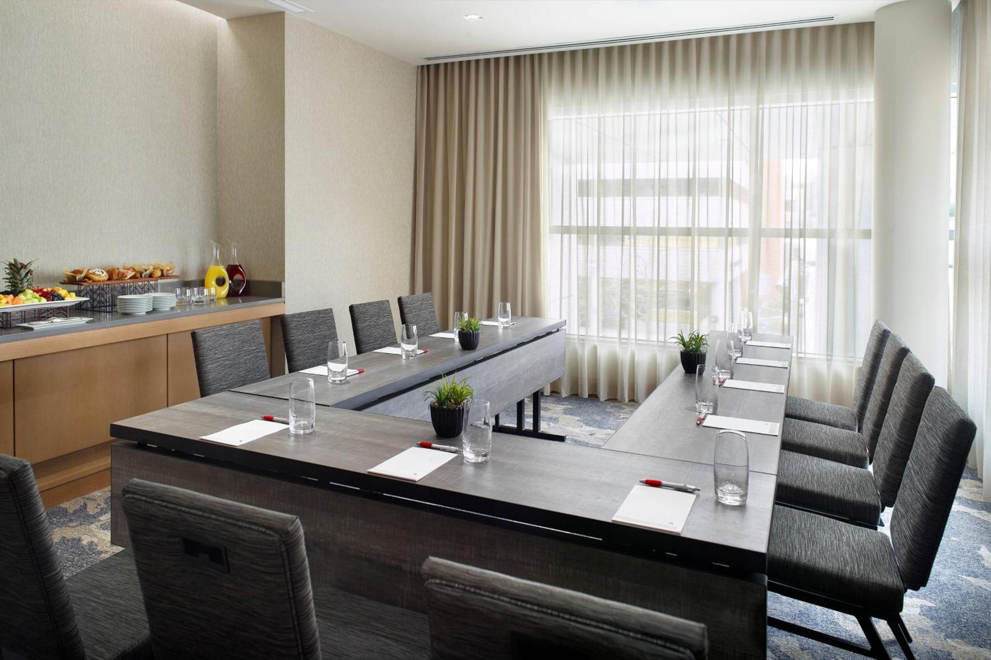 Lexington Marriott City Center Bagian luar foto