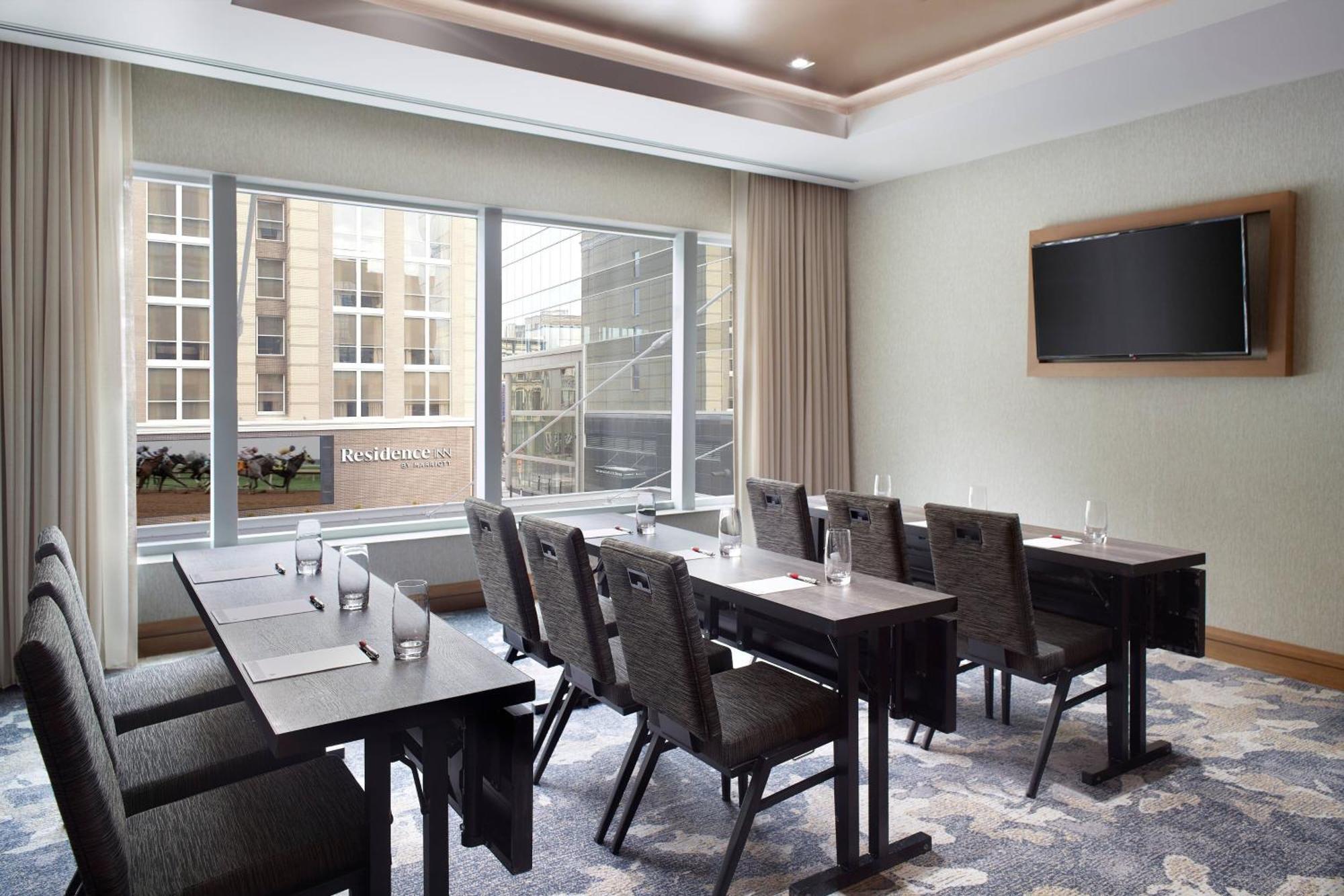 Lexington Marriott City Center Bagian luar foto
