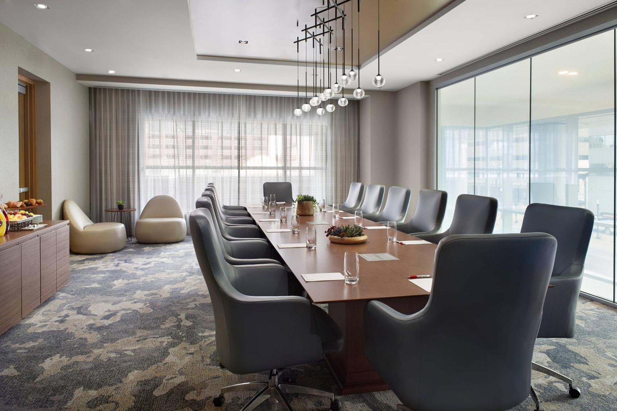 Lexington Marriott City Center Bagian luar foto